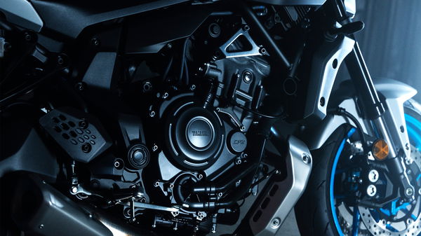 The engine is much the same as before except for Euro5+ enhancements