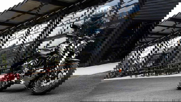 Honda CB 125 R