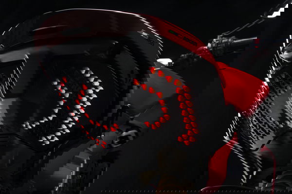 Ducati Diavel V4 road test