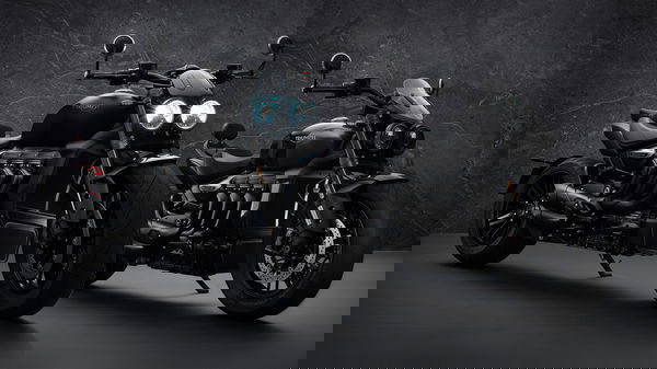 Triumph Rocket 3 black both bikes